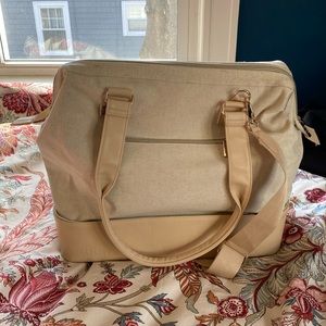 Beis the Mini Weekender in Beige